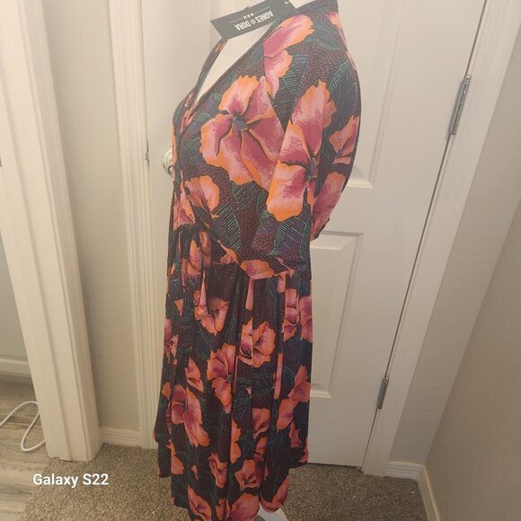 AGNES & DORA Wrap Nightengale Dress. NWT. Size: various - Picture 7 of 12